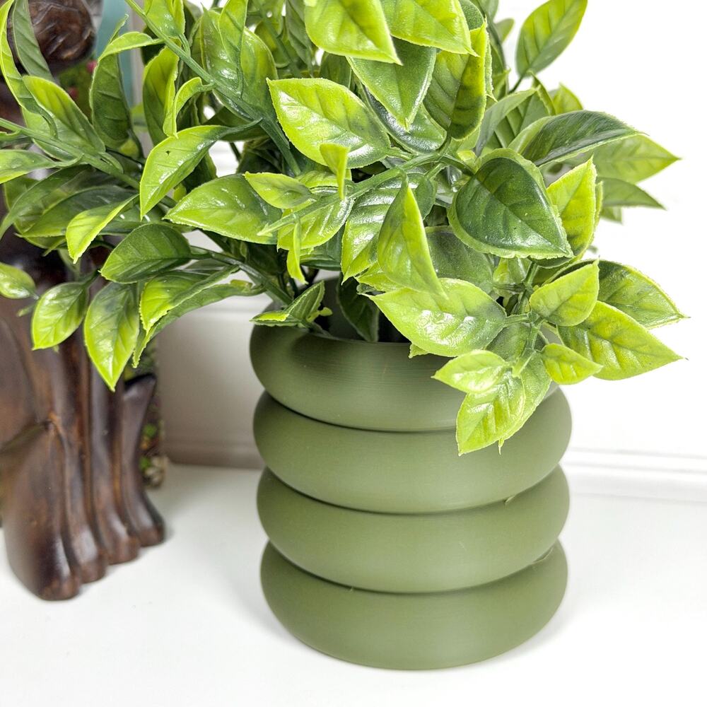 Fluxo Planter, Indoor Flower Pot, Tabletop Planter, Stacked Design, Geometric